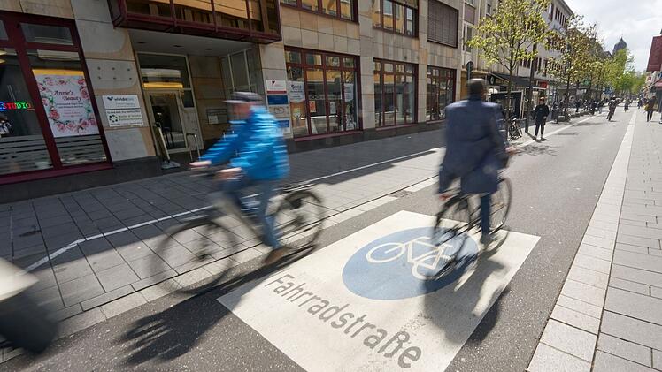 Nürnberg: Stadt baut Netz der Fahrradstraßen aus - "durchgängige Radrouten"