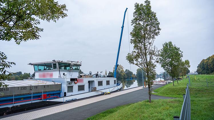 Hochspannungsleitung über Main im Kreis Bamberg abgerissen