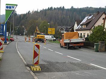 In der Ortsdurchfahrt von Steinwiesen wird gebaut.  Foto: Susanne Deuerling
