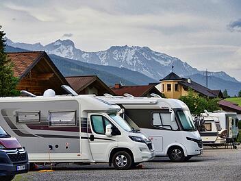 Wohnmobil Camping