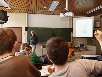 Schüler können  sich am Frobenius-Gymnasium für die verlängerte Mittelstufe entscheiden. Archiv/A. Guzy
