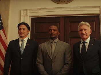 Feiert sein Debüt im Marvel Cinematic-Universe: Harrison Ford (rechts) spielt den neu gewählten US-Präsidenten Thaddeus Ross.