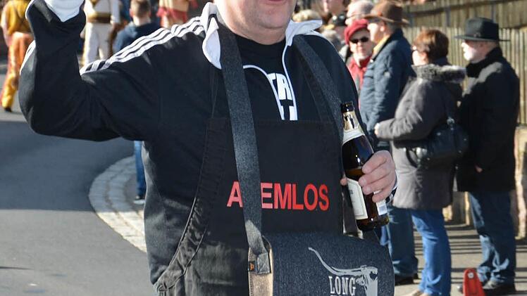 Faschingsumzug in Katzenbach und Lauter. Foto: Björn Hein