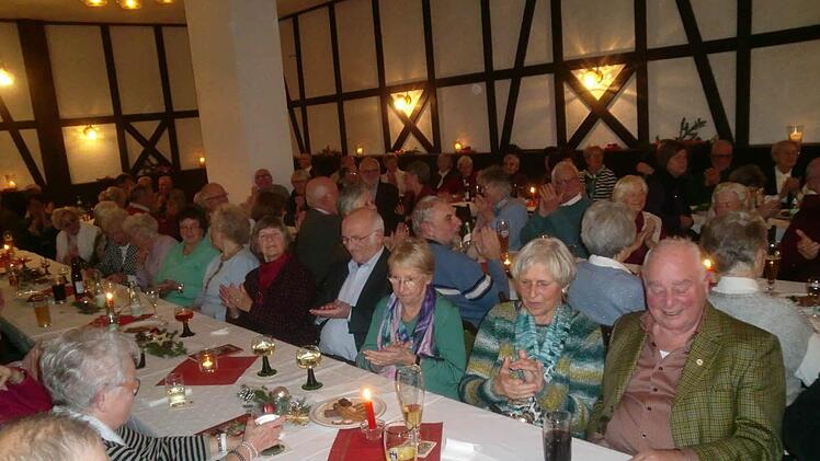 Adventsfeier des Rhönklub-Zweigvereins Bad Brückenau. Foto: Rhönklub-Zweigverein