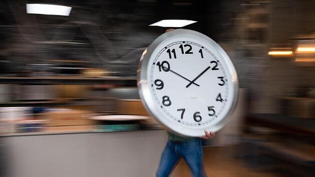 Uhr wird auf Winterzeit umgestellt: 10 spannende Fakten zur Zeitumstellung