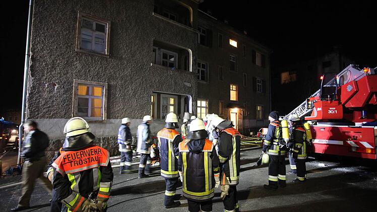 In Wunsiedel hat es in der Nacht zu Samstag in einem Asylbewerberheim gebrannt. Foto: NEWS5 / Fricke