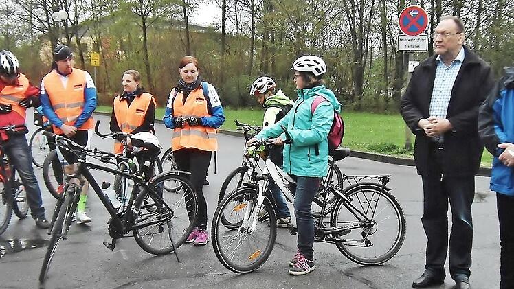 Eine Segensfeier zum Auftakt wie auf diesem Archivbild und gemeinsames Radeln wird es bei der 27. Radwallfahrt am Sonntag, 25. April, nicht geben.