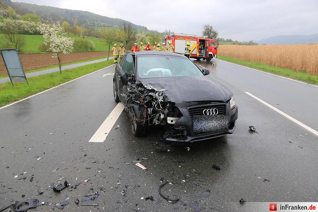 Schwerer Verkehrsunfall auf B470 bei Weilersbach: zwei Kinder verletzt