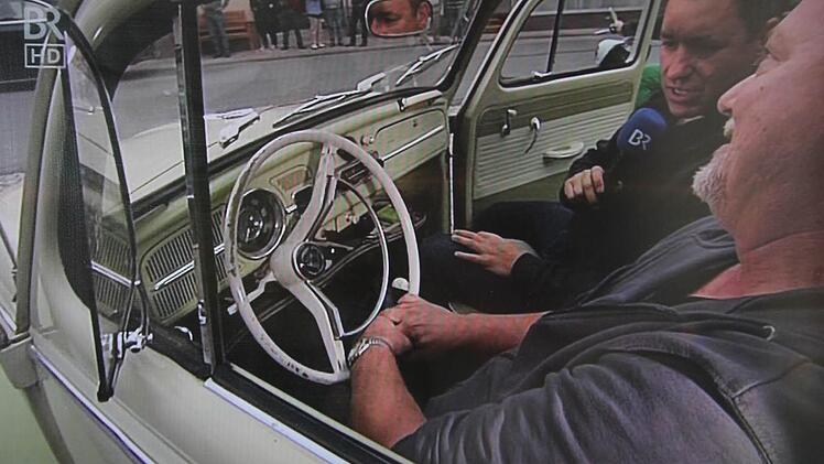 Olaf Betz präsentierte seinen Käfer, den er jeden Tag nutzt.