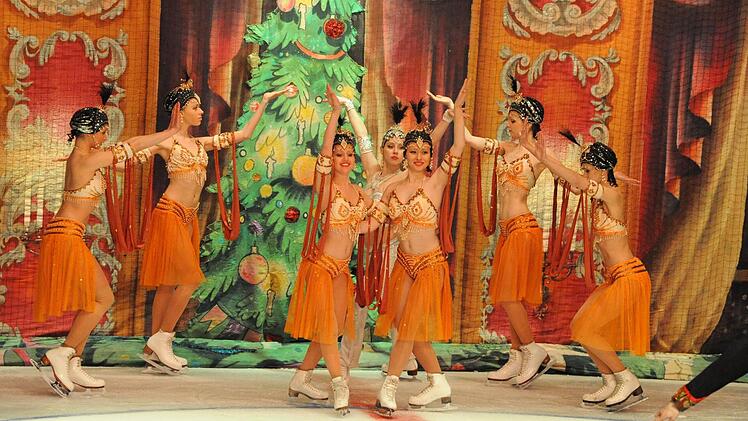 Ein visueller, künstlerischer und sportlicher Genuss: die Nussknacker-Aufführung des St. Petersburger Staatsballetts on Ice.