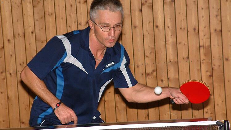 Harald Wich vom TSV Stockheim gewann  beim 9:5-Sieg gegen  Berg  seine zwei Einzel sowie das Doppel mit Alexander Wachter. Foto: Hans Franz