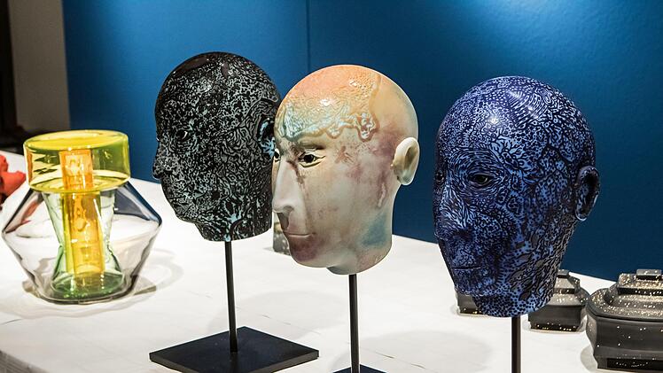 Giampaolo Amoruso wird ab April mit drei Objekten bei der Ausstellung zum Coburger Glaspreis vertreten sein.Foto: Jochen Berger