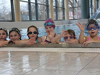 Das Forchheimer Königsbad kämpft gegen das Defizit. Mit Erfolg, denn 2012 sehen die Zahlen schon besser aus als 2011.  Foto: J. Hofbauer