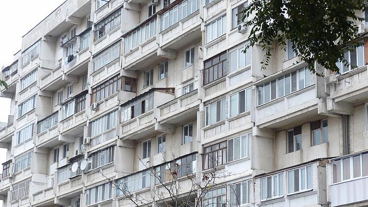 Plattenbau-Tristesse dominiert die Wohngebiete in Moldawiens Hauptstadt.