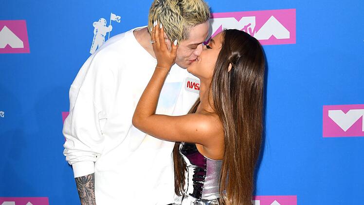 Ariana Grande und Pete Davidson