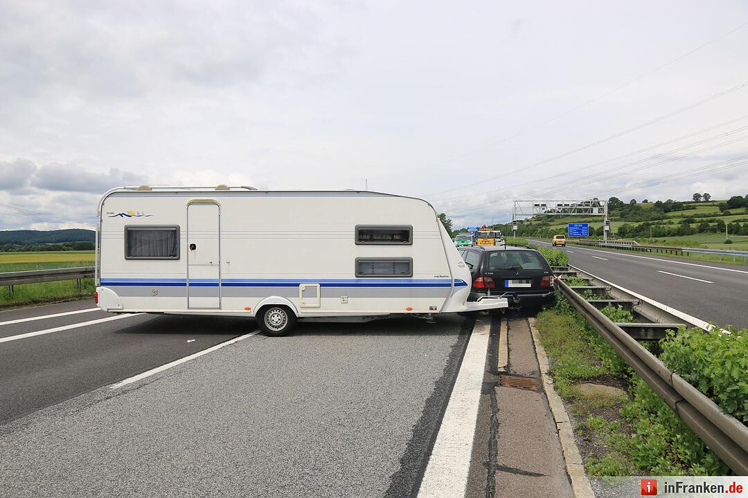 Wohnwagenunfall auf A70 bei Viereth