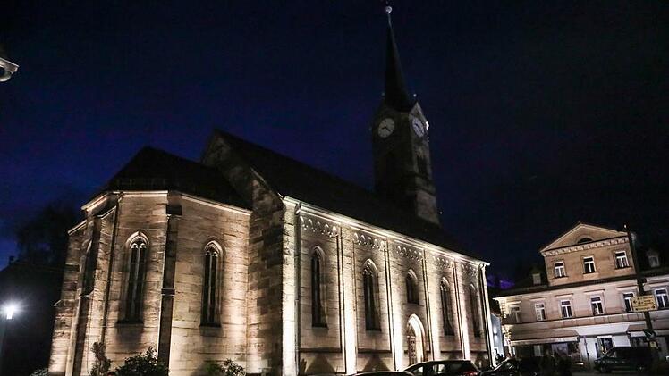 Es kann losgehen: "Kronach leuchtet 2019" steht in den Startlöchern, diesmal mit 86 Lichtpunkten. Foto: Barbara Herbst