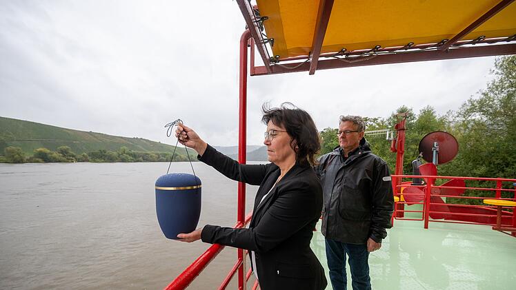 Flussbestattung