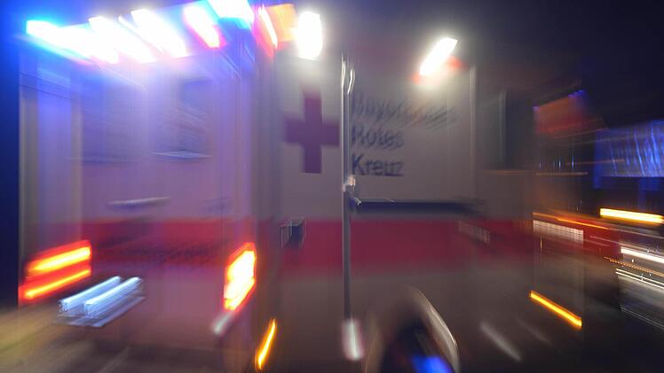 Für einen 57-Jährigen kam in Lauf bei Zapfendorf jede Hilfe zu spät. Symbolbild: Ronald Rinklef