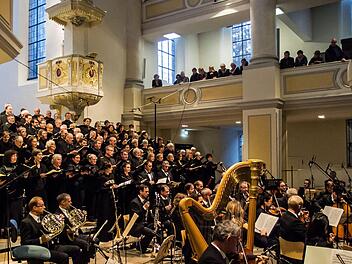 Der Bayerische Rundfunk zeichnete die Uraufführung von Marcus Reißenbergers Psalmvertonung "MEM 29" in der Coburger Morizkirche auf. In der nacht zum Mittwoch (ab 0.12 Uhr) ist der Live-Mitschnitt auf Bayern 2 zu hören.Foto: Jochen Berger