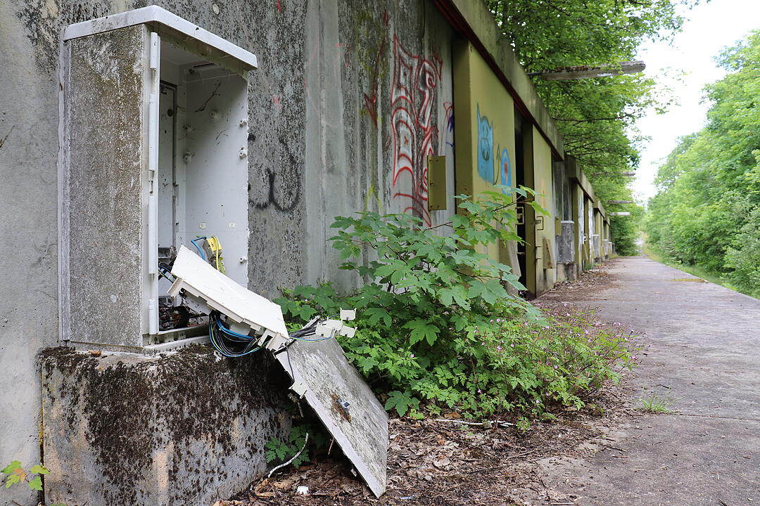 Lost Place US-Waffenbunker im Wald
