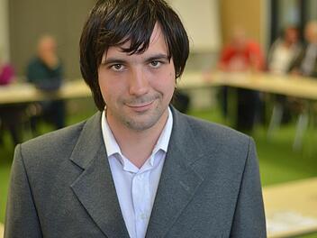 Pavell Novik arbeitet für die städtische Internet-Zeitung "Stadtbeobachter". In Nürnberg hält sich der junge Journalist aus Charkiw derzeit im Rahmen des Hermann-Kesten-Stipendiums auf. Foto: Nikolas Pelke