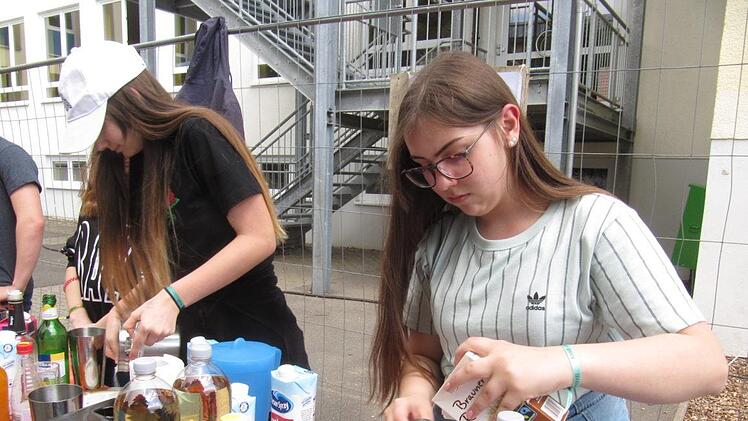 Am Stand bei Valeria gab es feine alkoholfreie Cocktails.Monika Schütz
