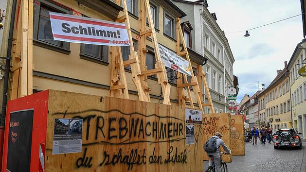 Streitfall Obere Sandstra&szlig;e 20: Den Steuerzahler k&ouml;nnte die Sanierung teuer zu stehen kommen.  Ronald Rinklef