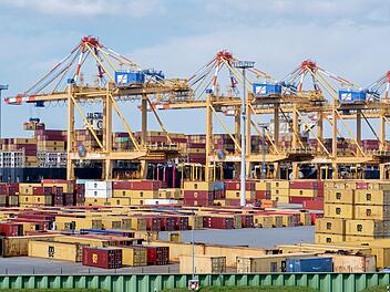 Containerterminal in Bremerhaven