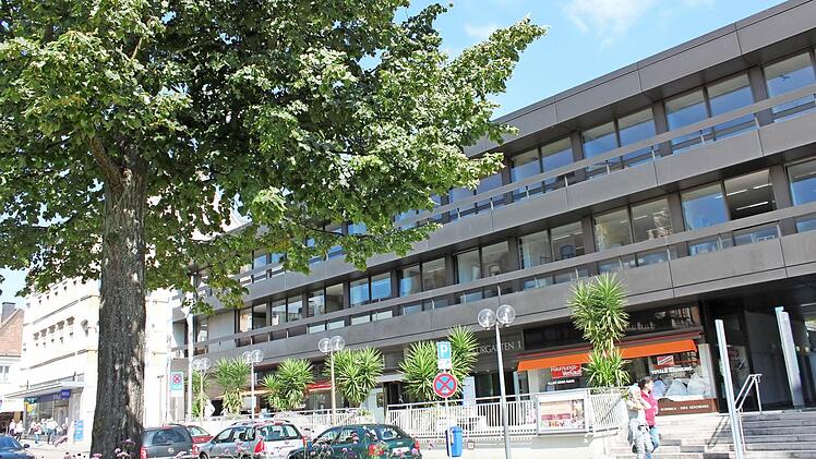 Das Kurgastzentrum prägte fast 40 Jahre zum Erscheinungsbild Bad Kissingens mit. Foto: Thomas Mäuser