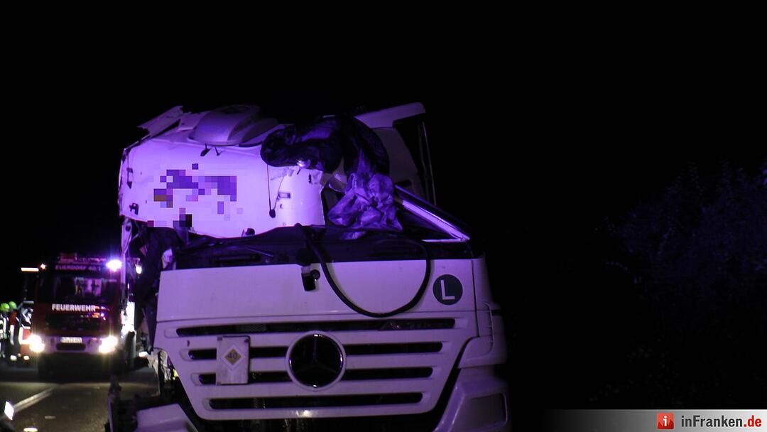 Schwerer Lkw-Unfall auf der A7 bei Hammelburg