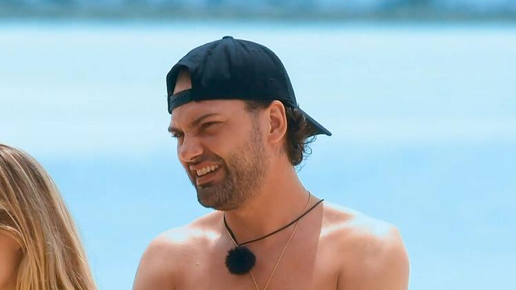 Mit Moderatorin Sophia Thomalla würde Jimi Blue Ochsenknecht dem Spiel "Klo Samui" durchaus eine Chance geben.