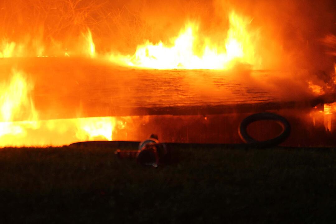 Bayreuth: Gartenkolonie geht in Flammen auf