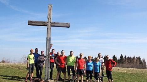 Die Teilnehmer des DAV-Trailruns Foto: Paul Neuland