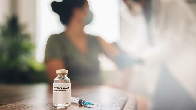 Totimpfstoffe sind länger und einfacher haltbar.