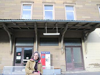 Mia Hochrein hat 2018 viel vor mit dem Münnerstädter Bahnhof.Heike Beudert