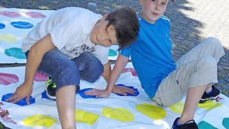 Die Schüler und ihre Gäste hatten ihre Freude an den vielen Vorführungen, Aktivitäten, Mitmach-Aktionen, Workshops sowie Wettbewerben - im Schulhaus und unter freiem Himmel.  Foto: privat