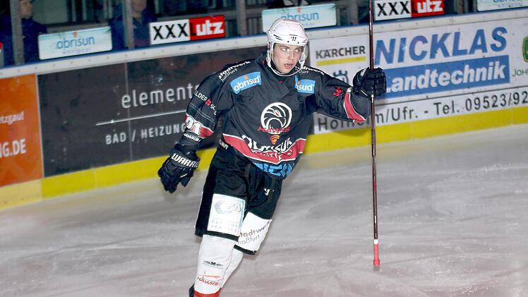 100 Sorerpunkte (56 Treffer) gelangen Jan Trübenekr in 40 Partien in der Saison 2018/2019. Der Tscheche verlängerte nun seinen Vertrag bei den "Hawks" um eine weitere Saison. Fotos: Ralf Naumann