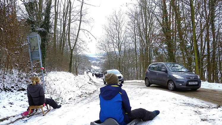 Kleine Schlitten - und große "Schlitten" am Walberla Foto: Nikolas Pelke