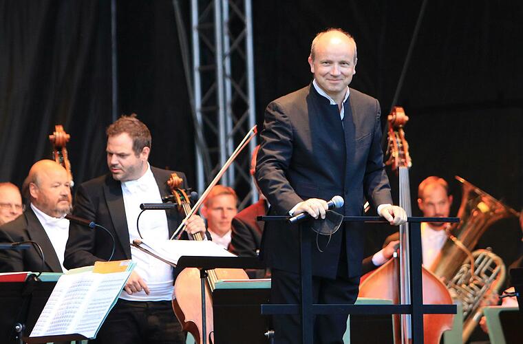 Roland Kluttigs umjubelte Coburg-Rückkehr als endgültiger Abschied - Vimarsana News