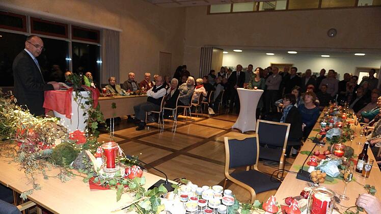 Beim Neujahrsempfang in WeisendorfRichard Sänger