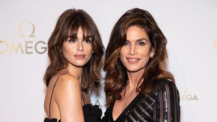 Der Apfel neben dem Stamm: Cindy Crawfords Tochter Kaia Gerber arbeitet auch als Model.