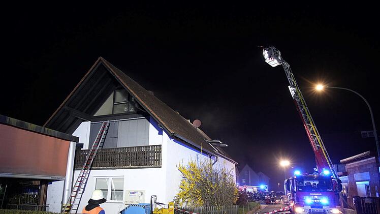 Priesendorf: Leerstehendes Haus in Brand - Kriminalpolizei ermittelt