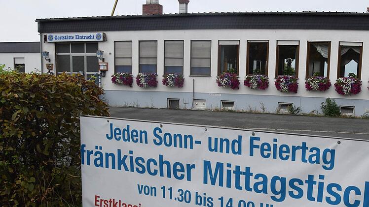 45 Jahre stand die Gaststätte Eintracht an der Memmelsdorfer Straße in Bamberg - nun muss sie der Brose-Ansiedlung weichen und wird abgerissen Foto: Ronald Rinklef