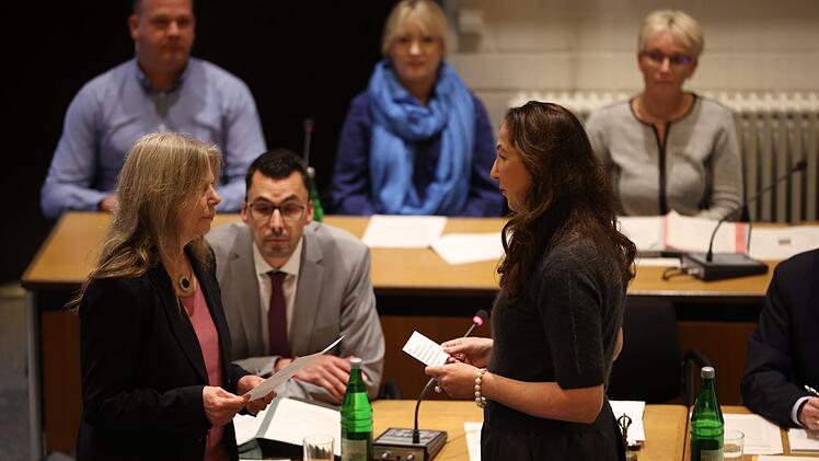 Nach Messerangriff: Bürgermeisterin von Herdecke startet