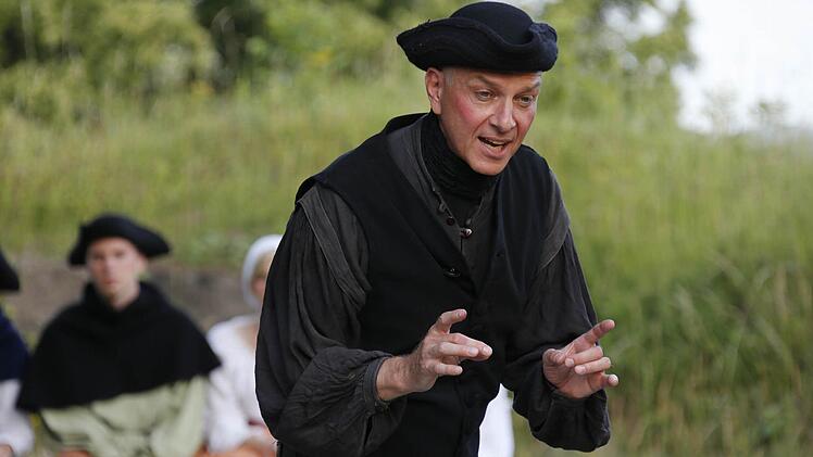 Daniel Leistner als Verlobter Ruprecht, Foto: Matthias Hoch
