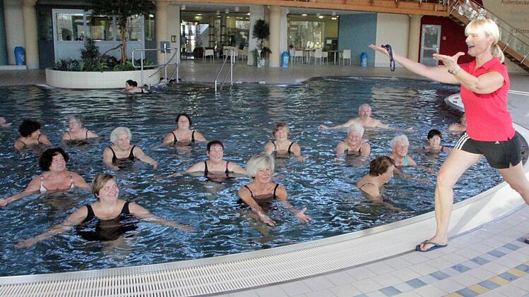 Mitmachangeboten tragen zur Attraktivität des Königsbades teil. Foto: Josef Hofbauer