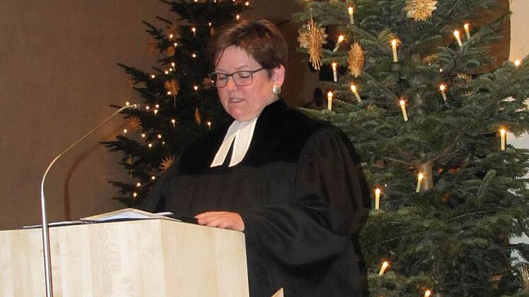 Pfarrerin Silke Kirchberger bei ihrer Predigt in der Morizkirche. Foto: Martin Koch