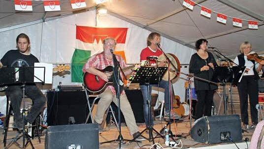 "Saitenwynd" begeisterte am Samstagabend mit irischer und fränkischer Livemusik.