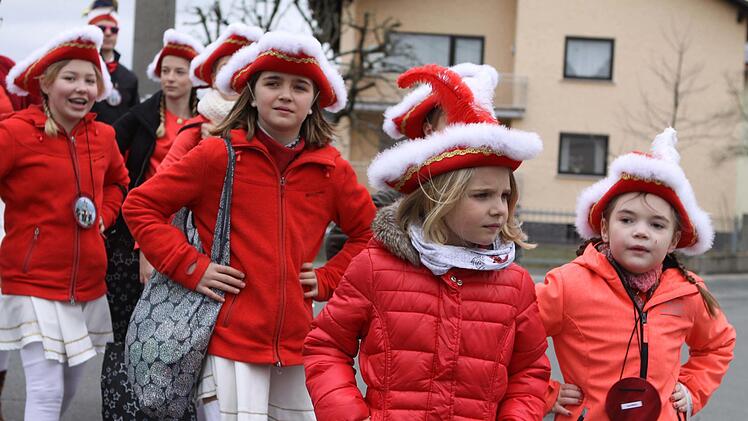 Faschingsumzug in Neukenroth. Foto: Michael Wunder